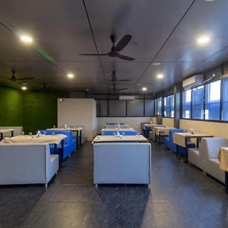Hotel Green City Gandhinagar Exterior photo